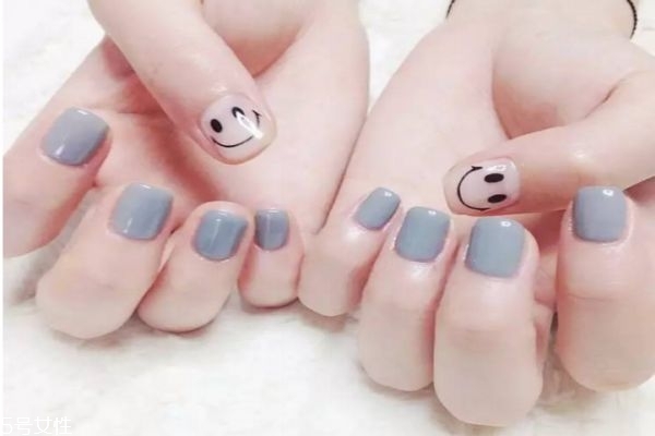 美甲笑臉圖案怎么畫 笑臉美甲圖片 美甲笑臉圖案怎么畫 笑臉美甲圖片