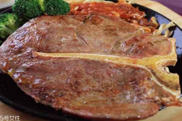 煎肉眼牛排的幾個要點 關于牛排的知識點 煎肉眼牛排的幾個要點 關于牛排的知識點