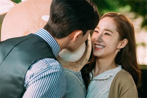 旅游遇到喜歡的女生怎么追 旅行途中怎么追心儀的女生 旅游遇到喜歡的女生怎么追 旅行途中怎么追心儀的女生