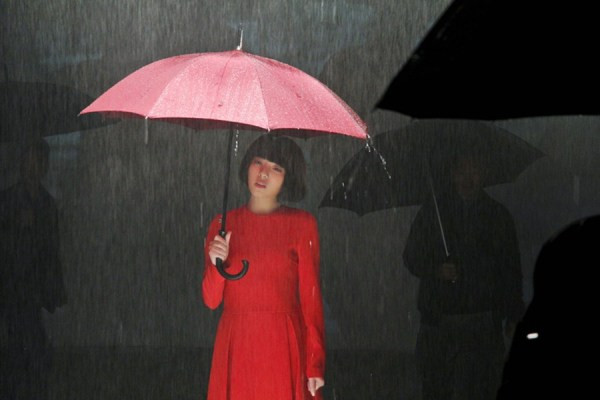 戀愛中為什么女生比男生想得多 戀愛中女生想得多好嗎 戀愛中為什么女生比男生想得多 戀愛中女生想得多好嗎