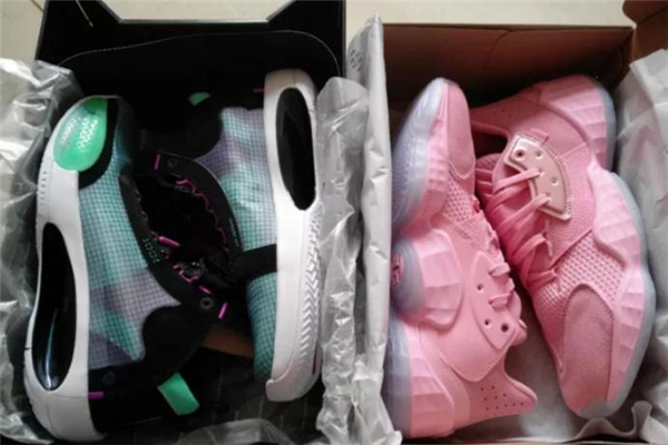 aj34和哈登4哪個(gè)好 aj34和哈登4代對(duì)比 aj34和哈登4哪個(gè)好 aj34和哈登4代對(duì)比