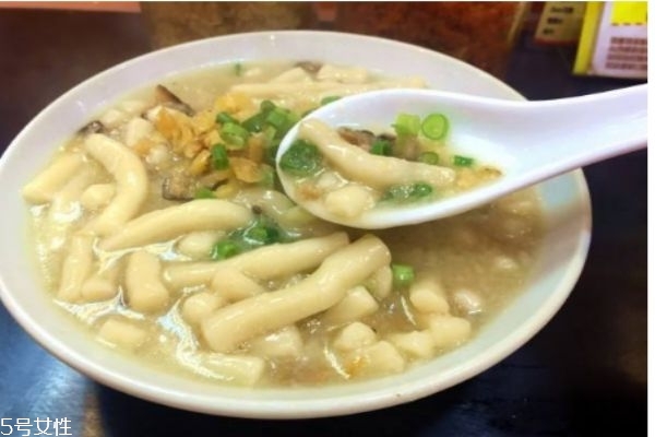 什么是油渣面呢 油渣面是怎么做的呢 什么是油渣面呢 油渣面是怎么做的呢