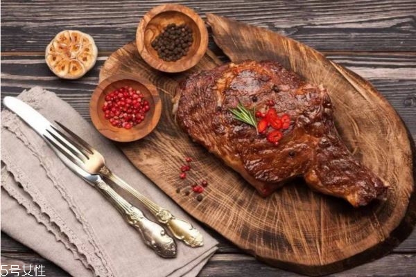 煎肉眼牛排的幾個要點 關于牛排的知識點 煎肉眼牛排的幾個要點 關于牛排的知識點