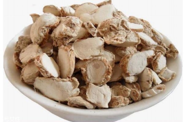 什么是山奈呢 山奈有什么作用呢 什么是山奈呢 山奈有什么作用呢