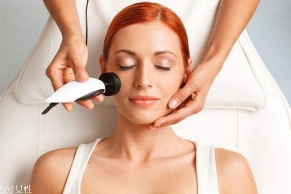 果酸換膚能去痘印嗎 果酸祛痘印效果怎么樣 果酸換膚能去痘印嗎 果酸祛痘印效果怎么樣