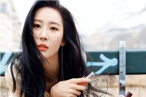 點(diǎn)雀斑幾天結(jié)痂掉完 點(diǎn)雀斑會反彈嗎 點(diǎn)雀斑幾天結(jié)痂掉完 點(diǎn)雀斑會反彈嗎