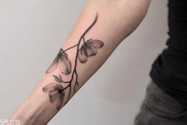 紋身多少天能恢復(fù)好 什么人不適合紋身 紋身多少天能恢復(fù)好 什么人不適合紋身