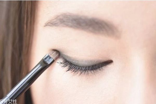 紋眼線多久能恢復(fù) 紋眼線要多長(zhǎng)時(shí)間 紋眼線多久能恢復(fù) 紋眼線要多長(zhǎng)時(shí)間