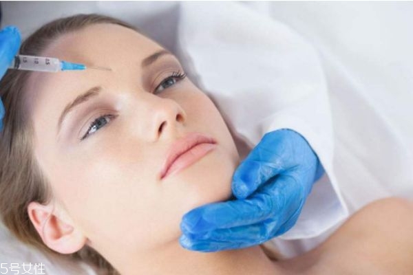 抬頭紋除皺針副作用 打抬頭紋去皺針的后遺癥 抬頭紋除皺針副作用 打抬頭紋去皺針的后遺癥