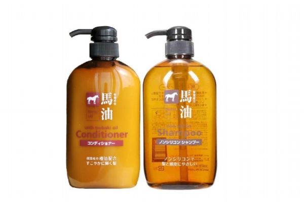 為什么要使用護發(fā)素呢 使用護發(fā)素有什么好處呢 為什么要使用護發(fā)素呢 使用護發(fā)素有什么好處呢