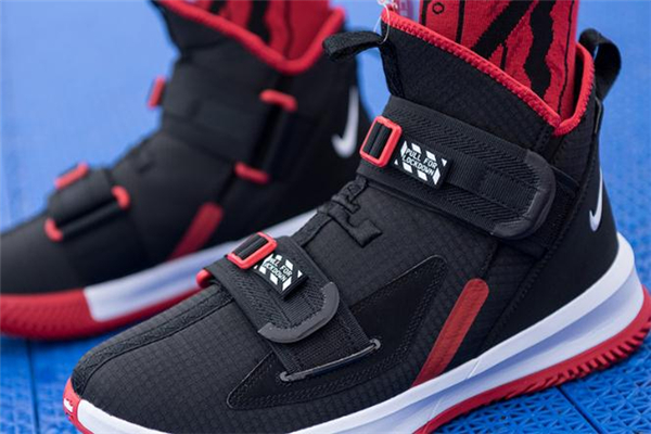 耐克士兵13和詹姆斯16哪個(gè)好 士兵13和lbj16對(duì)比測(cè)評(píng) 耐克士兵13和詹姆斯16哪個(gè)好 士兵13和lbj16對(duì)比測(cè)評(píng)