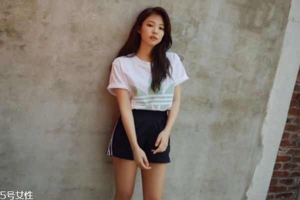 怎么試探他喜不喜歡你 男生喜歡你的表現(xiàn) 怎么試探他喜不喜歡你 男生喜歡你的表現(xiàn)