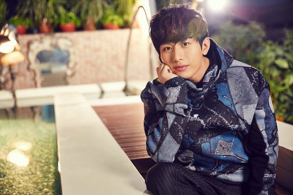 碰到喜歡的男生怎么搭訕 怎么搭訕會(huì)自然 碰到喜歡的男生怎么搭訕 怎么搭訕會(huì)自然