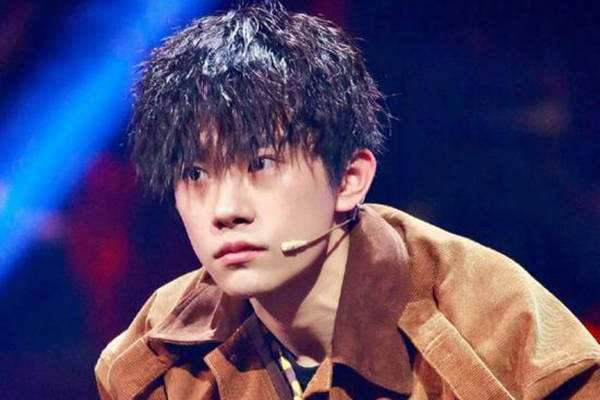 錫紙燙適合什么顏色 錫紙燙適合什么發(fā)質(zhì) 錫紙燙適合什么顏色 錫紙燙適合什么發(fā)質(zhì)