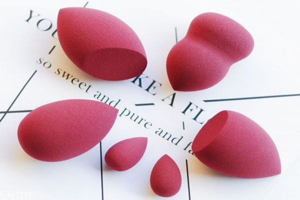 美妝蛋什么材質(zhì)的比較好 教你如何辨別美妝蛋的優(yōu)劣 美妝蛋什么材質(zhì)的比較好 教你如何辨別美妝蛋的優(yōu)劣