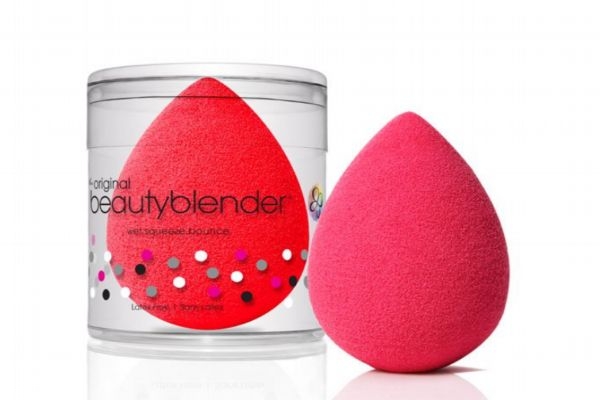 美妝蛋什么材質(zhì)的比較好 教你如何辨別美妝蛋的優(yōu)劣 美妝蛋什么材質(zhì)的比較好 教你如何辨別美妝蛋的優(yōu)劣