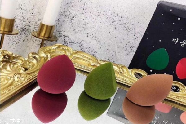 美妝蛋為什么會發(fā)霉 美妝蛋發(fā)霉的原因 美妝蛋為什么會發(fā)霉 美妝蛋發(fā)霉的原因