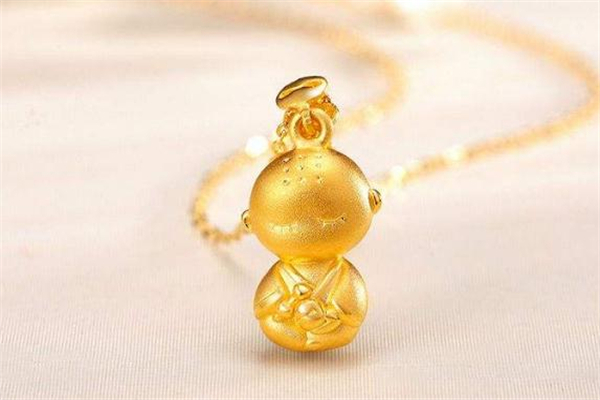 金至尊和周生生哪個(gè)好 金至尊和周生生哪個(gè)檔次高 金至尊和周生生哪個(gè)好 金至尊和周生生哪個(gè)檔次高