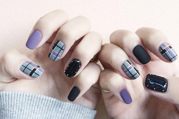 2019短款法式美甲有哪些 哪種美甲時(shí)尚又高級(jí) 2019短款法式美甲有哪些 哪種美甲時(shí)尚又高級(jí)