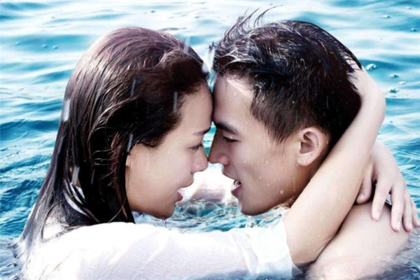 怎么跟內(nèi)向的丈夫溝通 丈夫很內(nèi)向怎么辦 怎么跟內(nèi)向的丈夫溝通 丈夫很內(nèi)向怎么辦