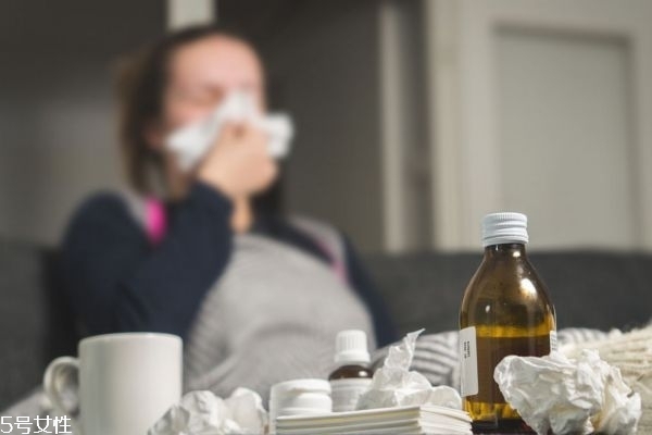 感冒不斷是怎么回事 預防感冒吃什么 感冒不斷是怎么回事 預防感冒吃什么