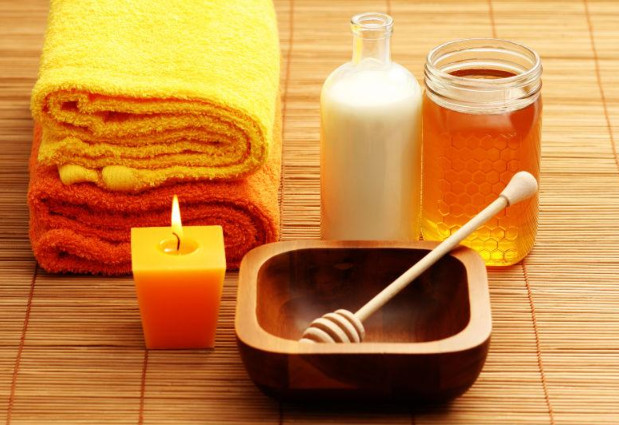 乳液和面霜的區(qū)別在哪里 性狀與油分不同 乳液和面霜的區(qū)別在哪里 性狀與油分不同