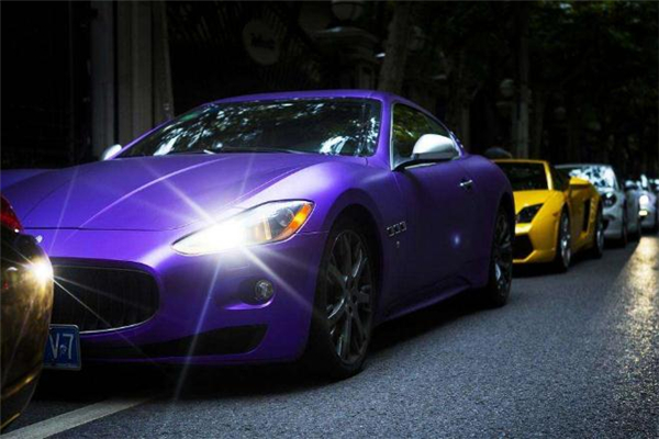 男人喜歡炫富是什么心理 一個男人經常炫富說明什么