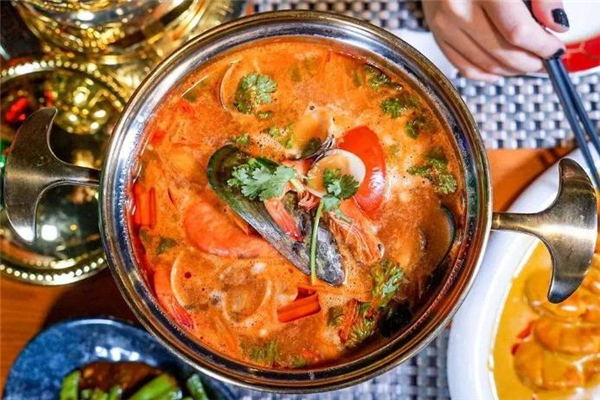 海鮮湯腥味怎么去除 海鮮湯里面放什么調(diào)料 海鮮湯腥味怎么去除 海鮮湯里面放什么調(diào)料