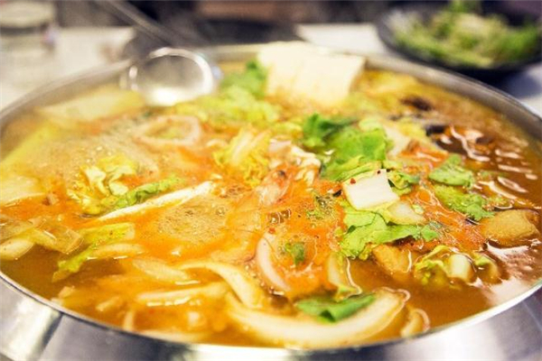 海鮮湯腥味怎么去除 海鮮湯里面放什么調(diào)料 海鮮湯腥味怎么去除 海鮮湯里面放什么調(diào)料