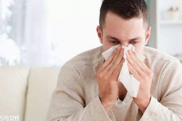 感冒不斷是怎么回事 預防感冒吃什么 感冒不斷是怎么回事 預防感冒吃什么