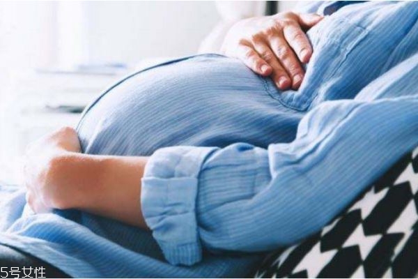 懷孕初期會肚子疼嗎 懷孕初期肚子疼的原因 懷孕初期會肚子疼嗎 懷孕初期肚子疼的原因