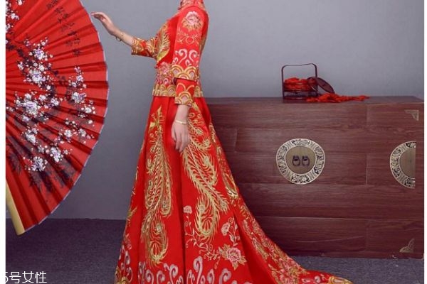 唐裝嫁衣好看嗎 怎么定做唐裝嫁衣呢 唐裝嫁衣好看嗎 怎么定做唐裝嫁衣呢