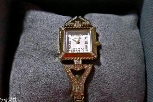 蓋爾斯的手表是什么檔次呢 蓋爾斯的手表貴嗎 蓋爾斯的手表是什么檔次呢 蓋爾斯的手表貴嗎