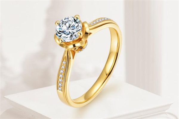 通靈珠寶和卡地亞哪個(gè)好 卡地亞和通靈哪個(gè)比較貴 通靈珠寶和卡地亞哪個(gè)好 卡地亞和通靈哪個(gè)比較貴