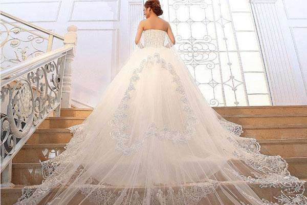 婚后女人應(yīng)該學(xué)會做什么 女人婚后要學(xué)會獨(dú)立嗎