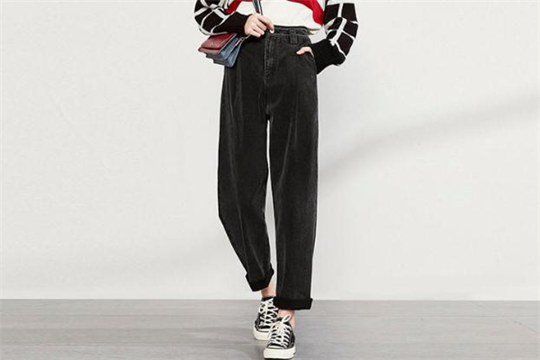 小個子女生秋天穿什么顯高 小個子女生秋天如何穿搭 小個子女生秋天穿什么顯高 小個子女生秋天如何穿搭