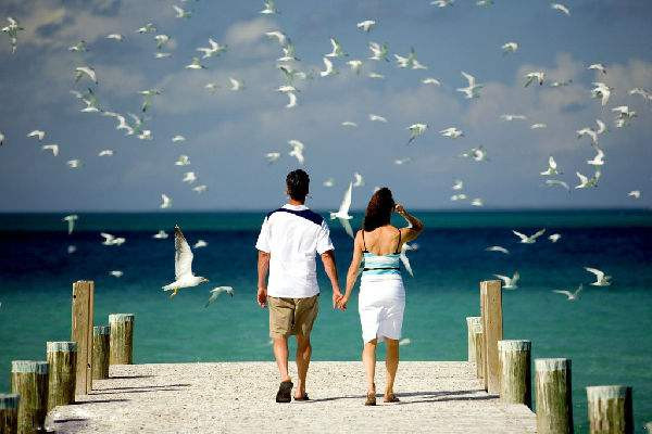 婚后應不應該查看老公手機 婚后老公手機需要查看嗎 婚后應不應該查看老公手機 婚后老公手機需要查看嗎