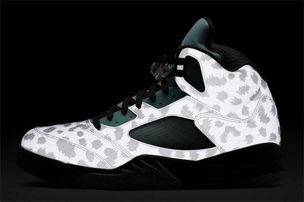aj5郭艾倫專屬豹紋配色發(fā)售時間 aj5雪豹配色在哪買 aj5郭艾倫專屬豹紋配色發(fā)售時間 aj5雪豹配色在哪買