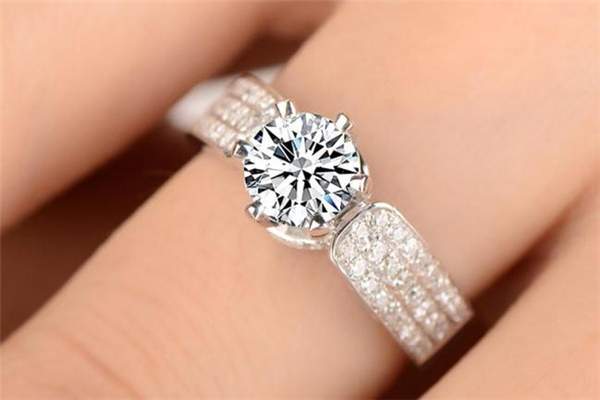 歐寶麗是什么品牌 歐寶麗珠寶怎么樣 歐寶麗是什么品牌 歐寶麗珠寶怎么樣