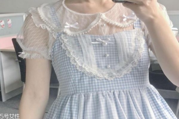 洛麗塔怎么穿搭 洛麗塔有哪些流行穿法 洛麗塔怎么穿搭 洛麗塔有哪些流行穿法