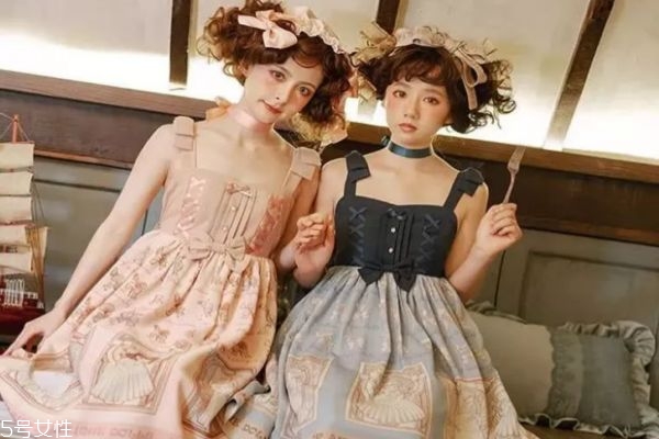 哪些發(fā)型適合洛麗塔 洛麗塔適合什么發(fā)型 哪些發(fā)型適合洛麗塔 洛麗塔適合什么發(fā)型