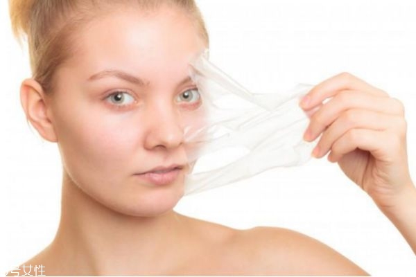 補水面膜有刺痛感是怎么回事 敷面膜有刺痛感原因 補水面膜有刺痛感是怎么回事 敷面膜有刺痛感原因