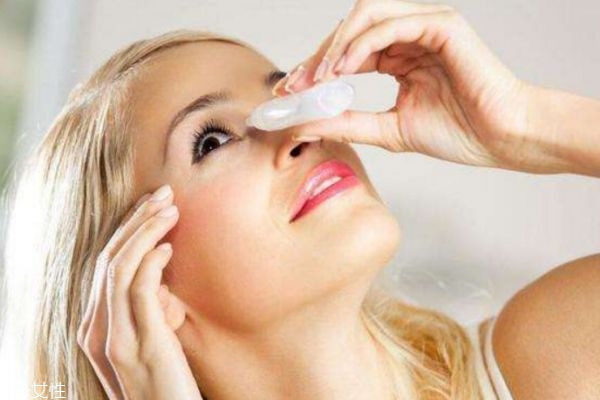 為什么眼睛會干澀呢 眼睛干澀應(yīng)該怎么辦呢 為什么眼睛會干澀呢 眼睛干澀應(yīng)該怎么辦呢