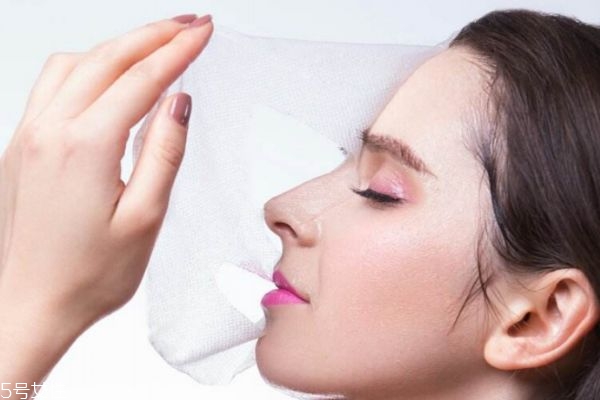 補(bǔ)水面膜有美白功效嗎 什么面膜好用補(bǔ)水美白 補(bǔ)水面膜有美白功效嗎 什么面膜好用補(bǔ)水美白