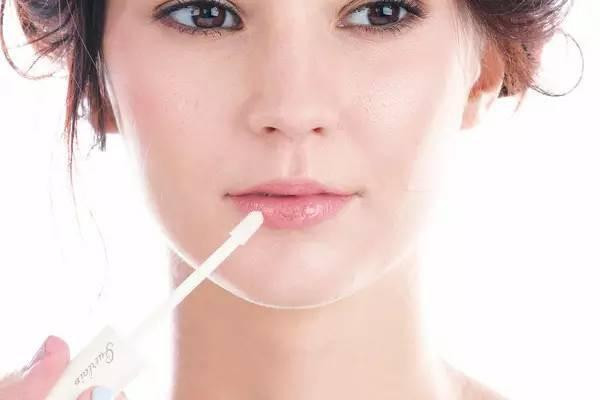 做完果酸需要注意什么 做完果酸后的護(hù)理 做完果酸需要注意什么 做完果酸后的護(hù)理