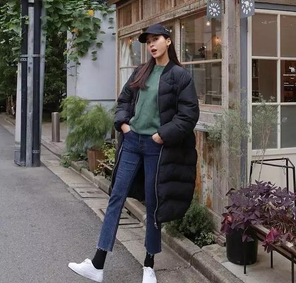 長款羽絨服內搭什么好看 越簡單越經典 長款羽絨服內搭什么好看 越簡單越經典
