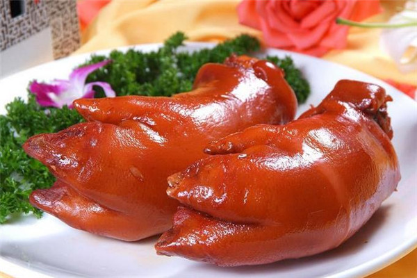 豬蹄膠原蛋白含量高嗎 豬蹄膠原蛋白含量是多少 豬蹄膠原蛋白含量高嗎 豬蹄膠原蛋白含量是多少