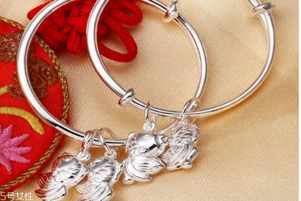 夢祥銀是怎么樣的品牌呢 夢祥銀是哪個(gè)國家的呢 夢祥銀是怎么樣的品牌呢 夢祥銀是哪個(gè)國家的呢