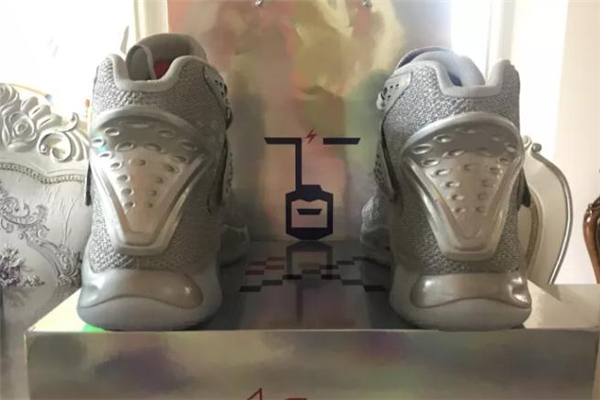 安踏kt5水晶球開(kāi)箱測(cè)評(píng) kt5水晶球是限量嗎