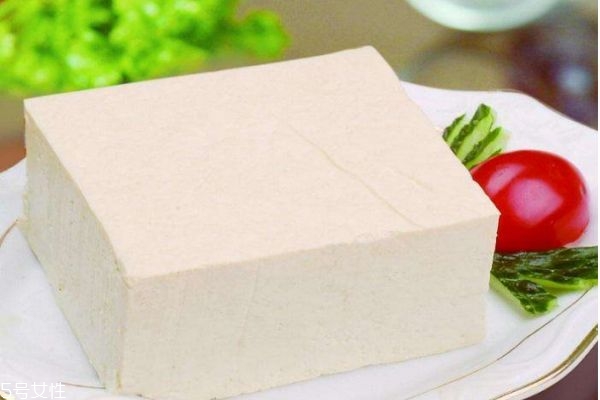 豆腐有什么營養(yǎng)價值呢 吃豆腐有什么好處呢 豆腐有什么營養(yǎng)價值呢 吃豆腐有什么好處呢
